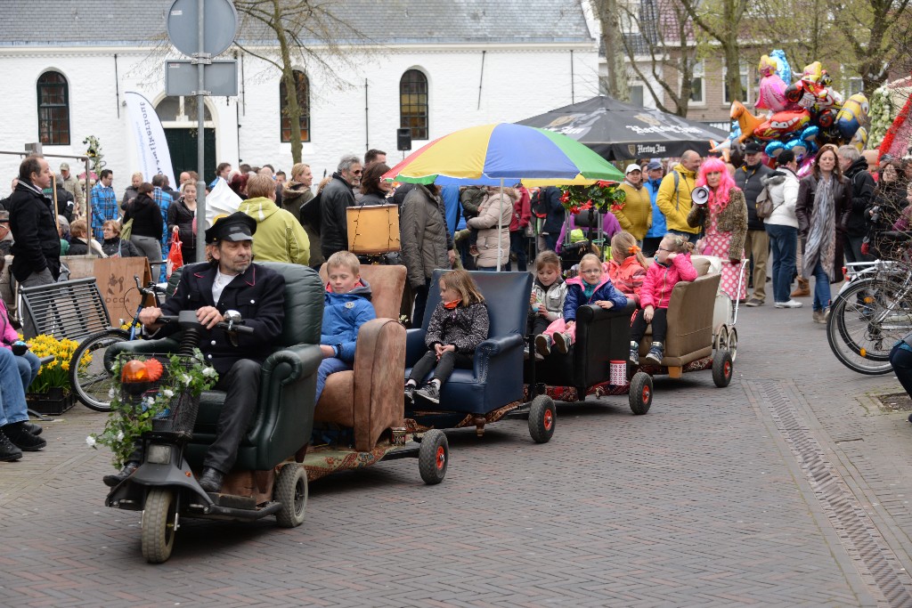 ../Images/Bloemencorso Noordwijkerhout 108.jpg